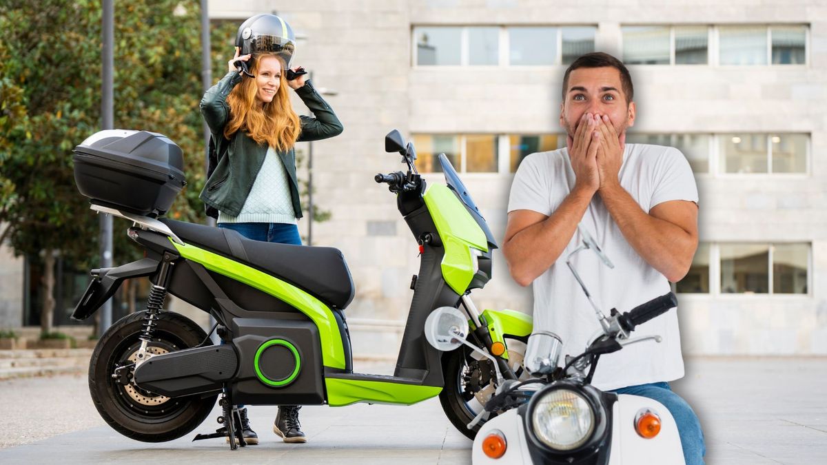 Usuarios de motos y bicicletas eléctricas