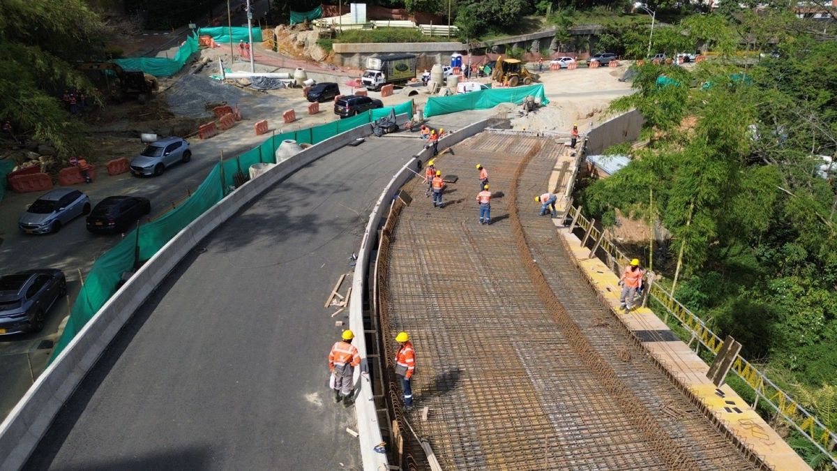 Intercambio vial de la avenida 34 en Medellín