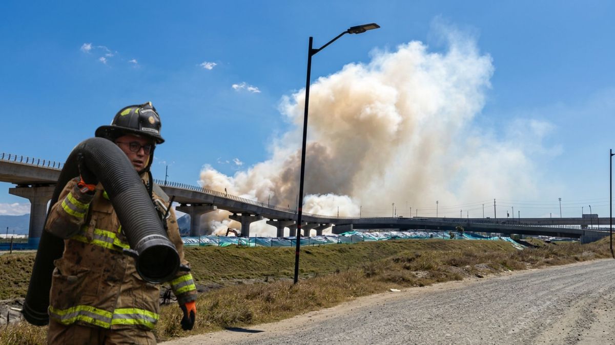 Incendio en Bosa Porvenir cerca del Metro de Bogotá