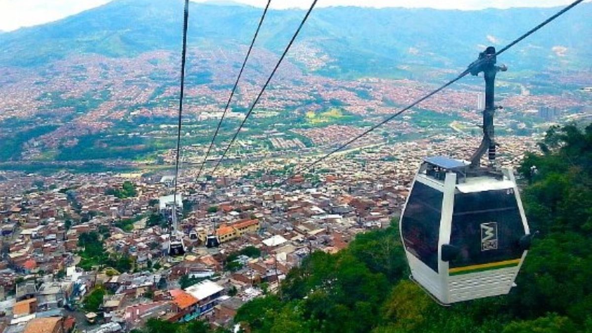 Metrocable.
