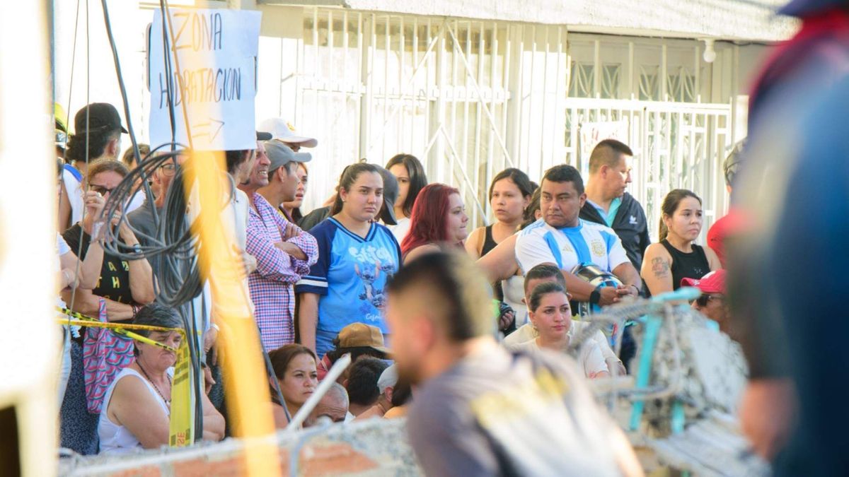 Damnificados por el terremoto en Dosquebradas, Risaralda.