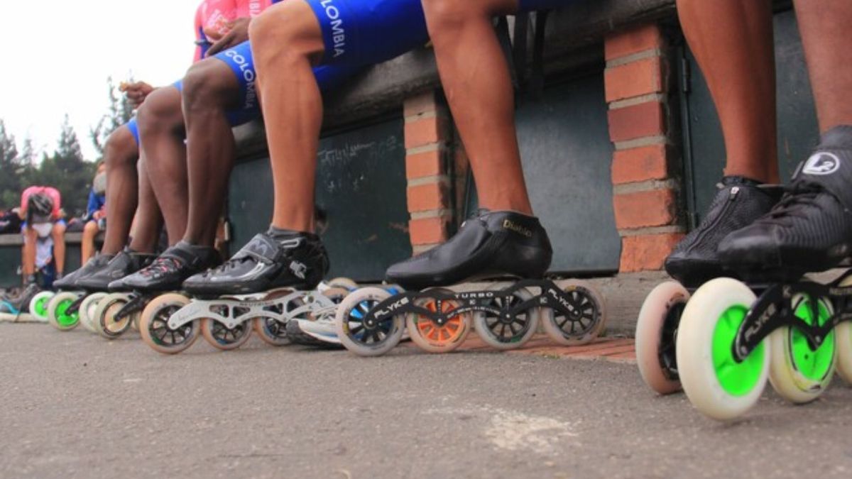 Récord en patines en Bogotá apoyará a damnificados del terremoto