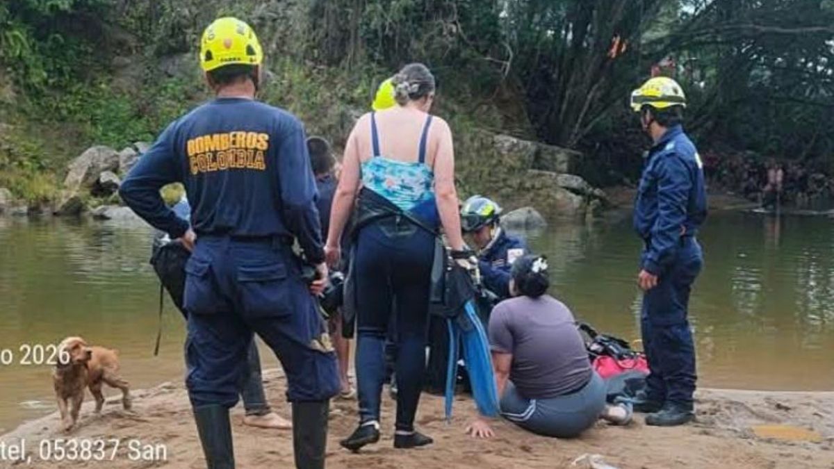 Búsqueda de menor en el río.