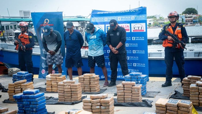 Tres sujetos capturados por millonaria incautación en Cartagena