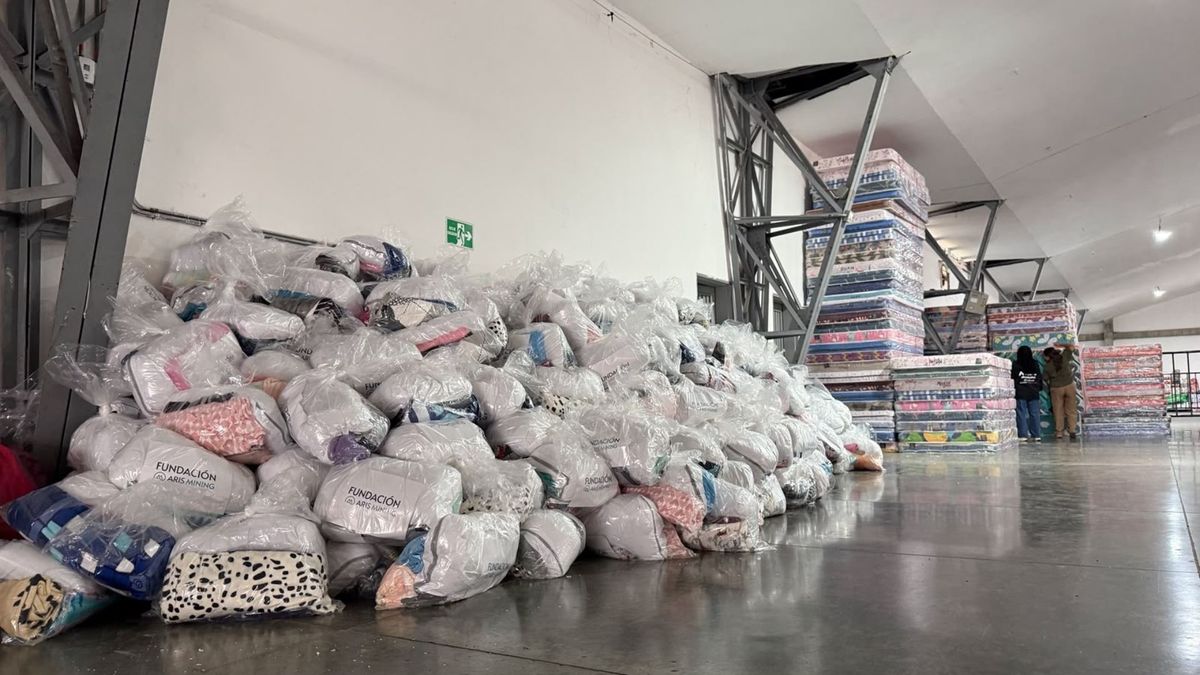 Ayudas humanitarias tras terremoto en Colombia