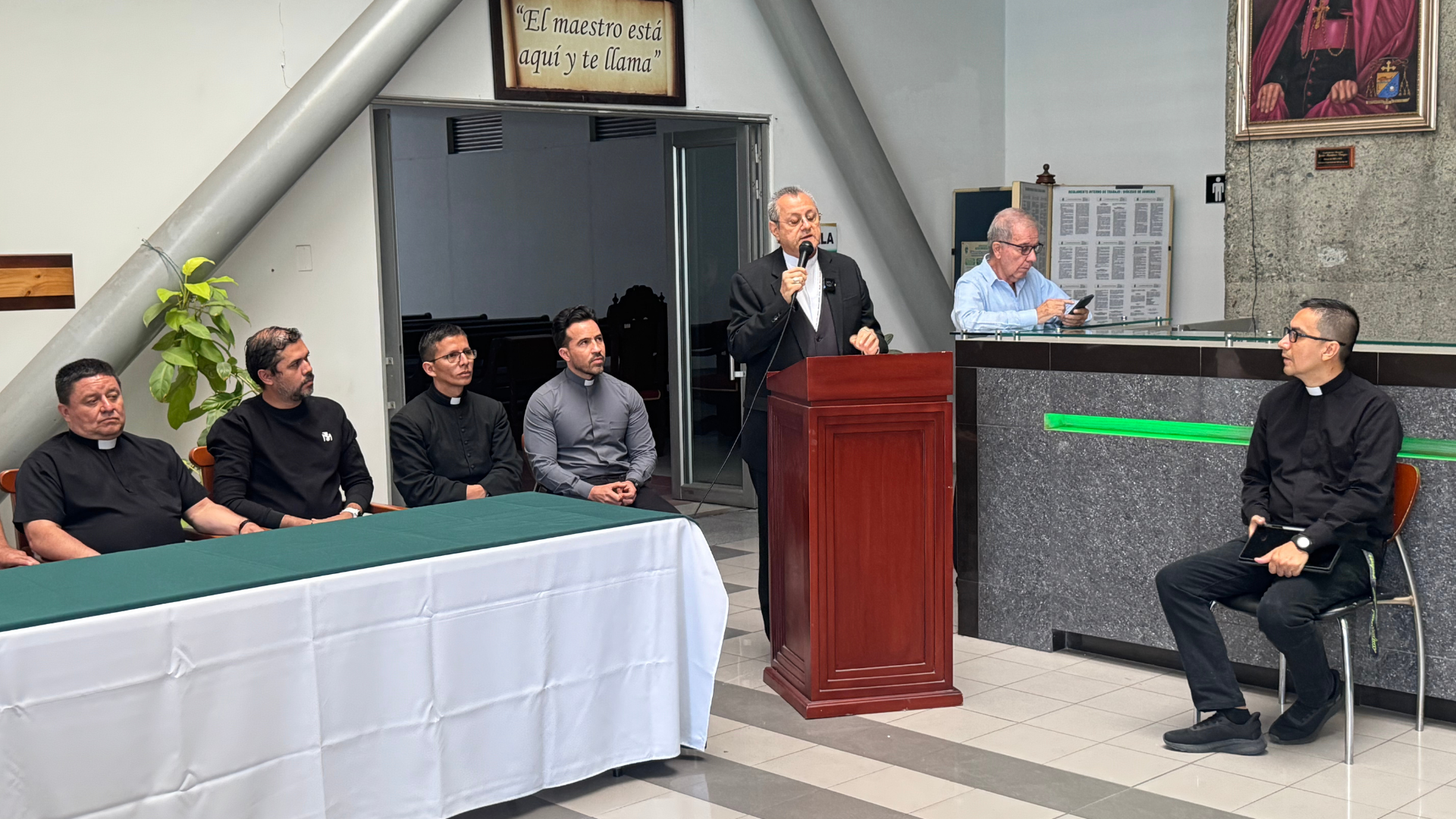 Iglesia pide apoyo estatal para recuperar templos afectados en Quindío y evalúa aportes empresariales mediante obras por impuestos.