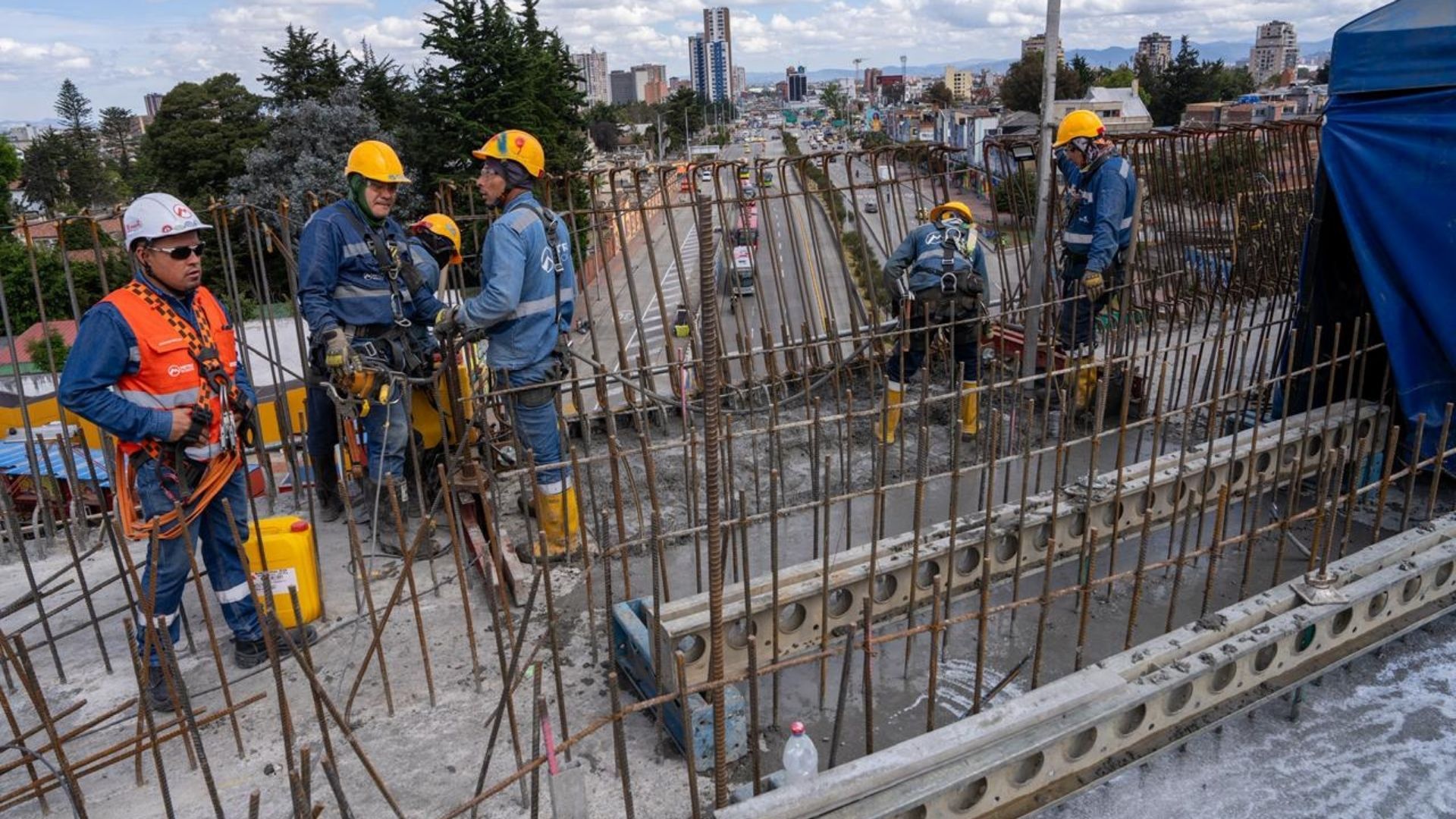 ¿Qué pasará con el puente del Metro en la calle 26?