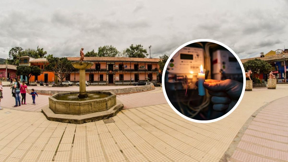 Plaza de Ráquira, Boyacá, y vela alumbrando