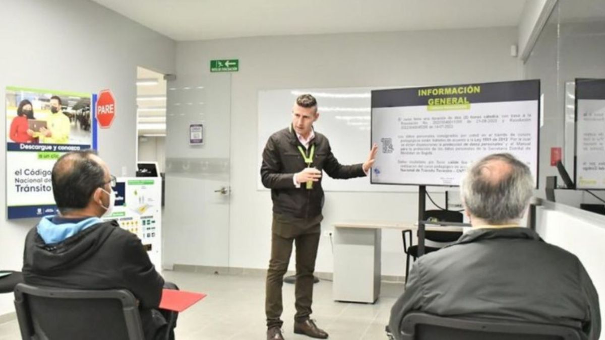 Cursos pedagógicos de la Secretaría de Movilidad