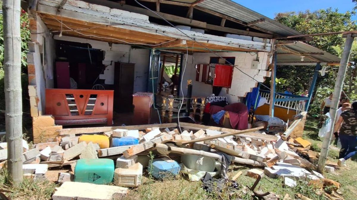 Caficultores de Risaralda reciben doble golpe de la naturaleza