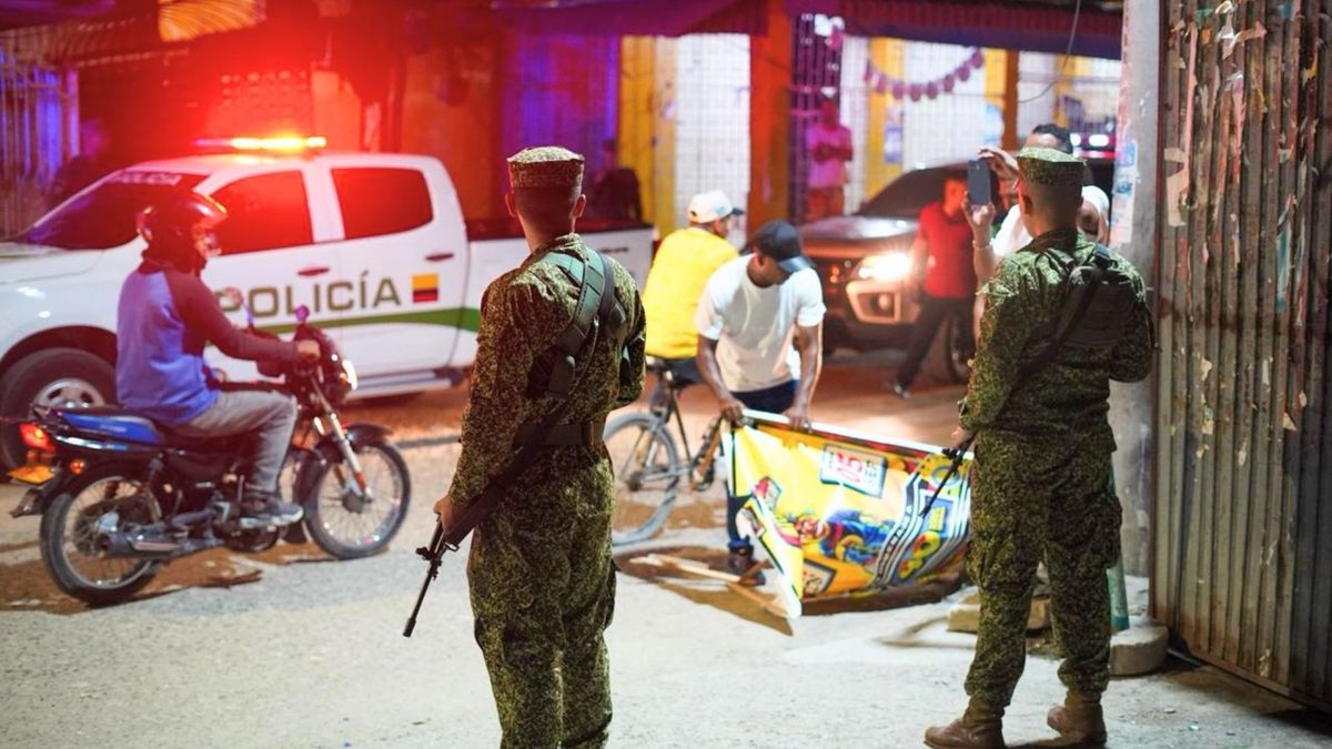 Suspenden actividad de seis comercios e inmovilizaron 30 motos al sur de Cartagena