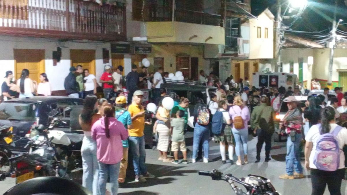 Recibimiento de los restos de la niña de 6 años en Antioquia.