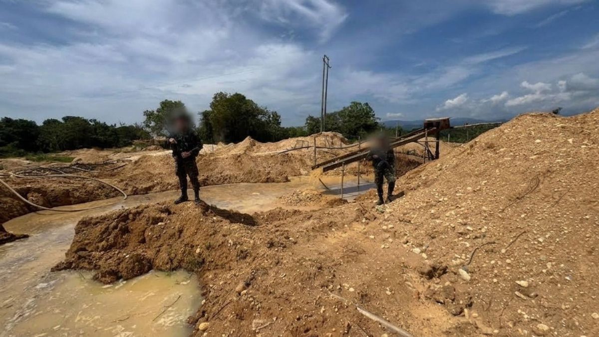 Zona de explotación minera ilegal intervenida por el Ejército en San Pablo, sur de Bolívar.