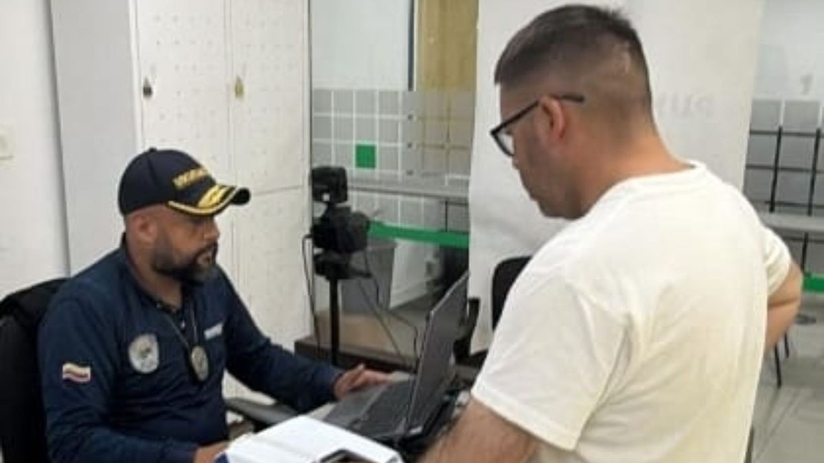 Falso sacerdote expulsado en la ciudad Medellín