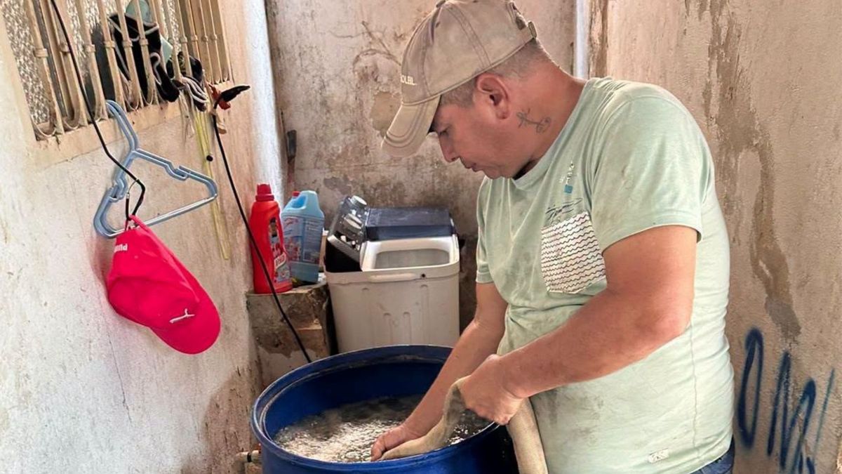 Suministro de agua en Vado Real, municipio de Suaita