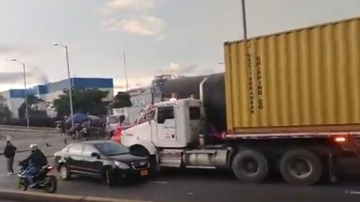 Choque en la autopista Sur este lunes 21 de septiembre de 2026