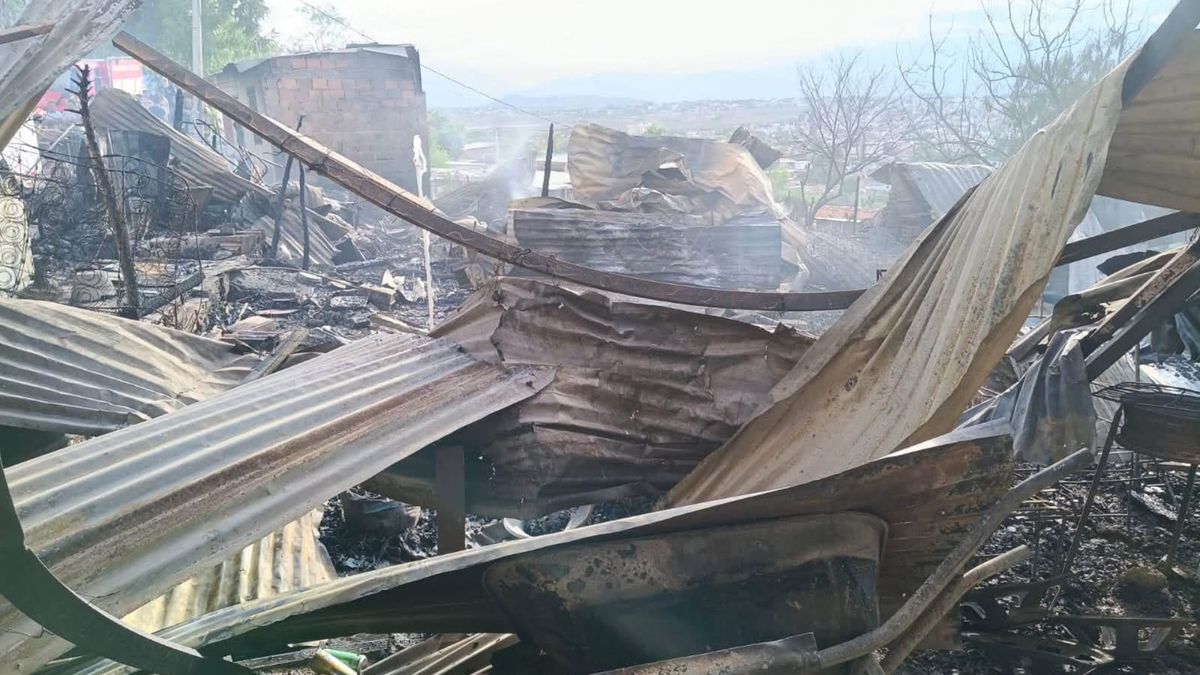 Casas afectadas por incendios en Cúcuta