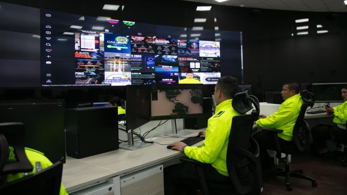 Referencia Policía Metropolitana de Pereira vigila la ciudad