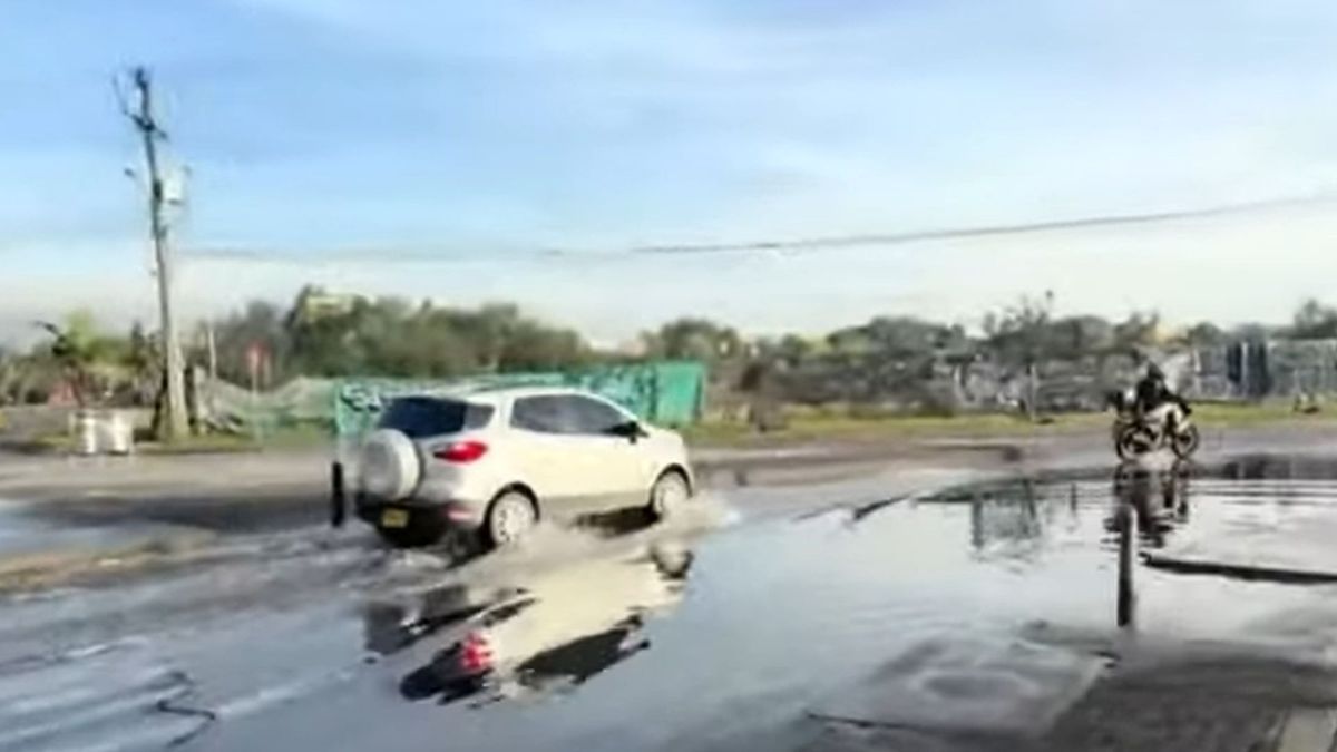 Vías inundadas en Bogotá