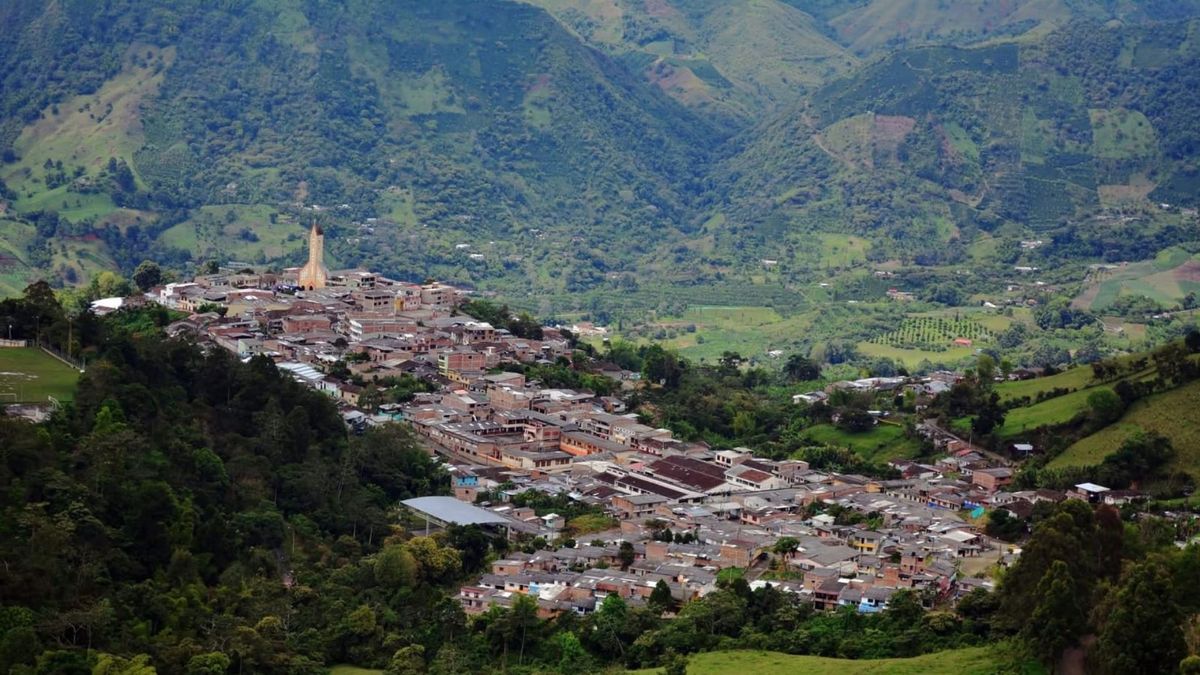 Piden acción regional ante avance del Clan del Golfo