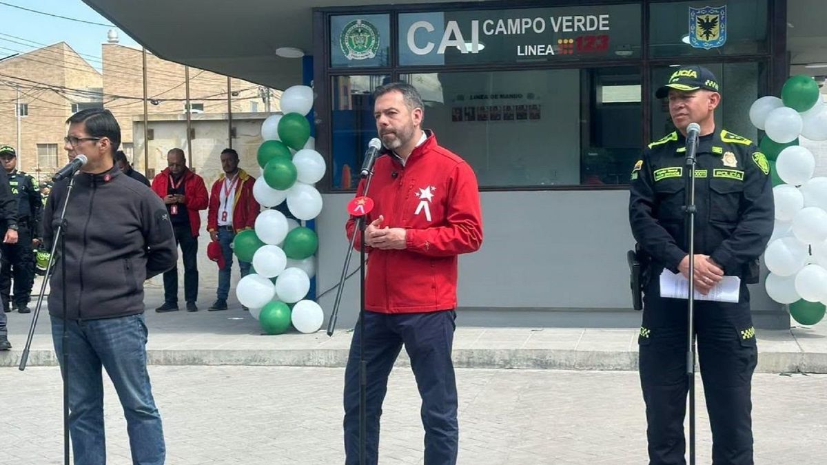 Comandante Giovanny Cristancho y alcalde Galán