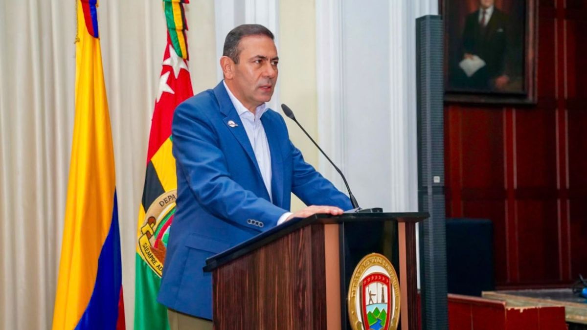 Juvenal Díaz, gobernador de Santander.