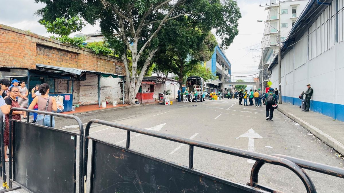 Casetas retiradas del sector La Isla en Bucaramanga