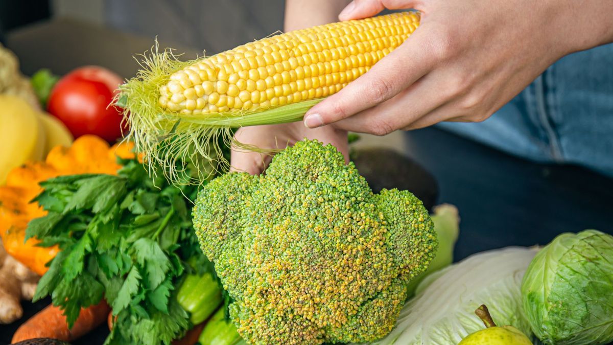 Mazorca, brócoli y verduras