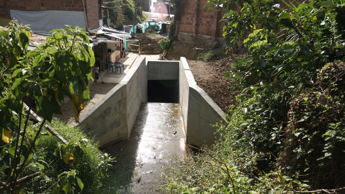 Obras tras emergencias por lluvias.