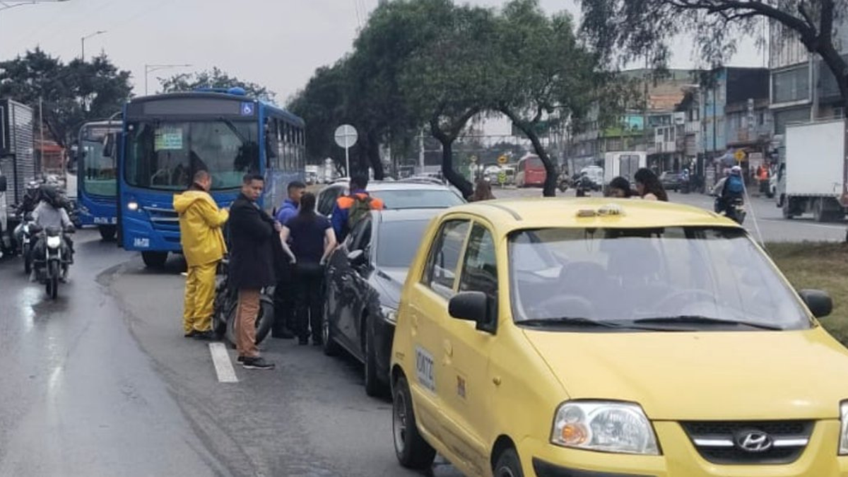 Choque múltiple en Bogotá