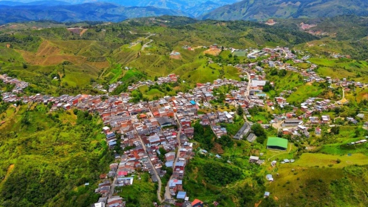 Panorámica Anorí, Antioquia.