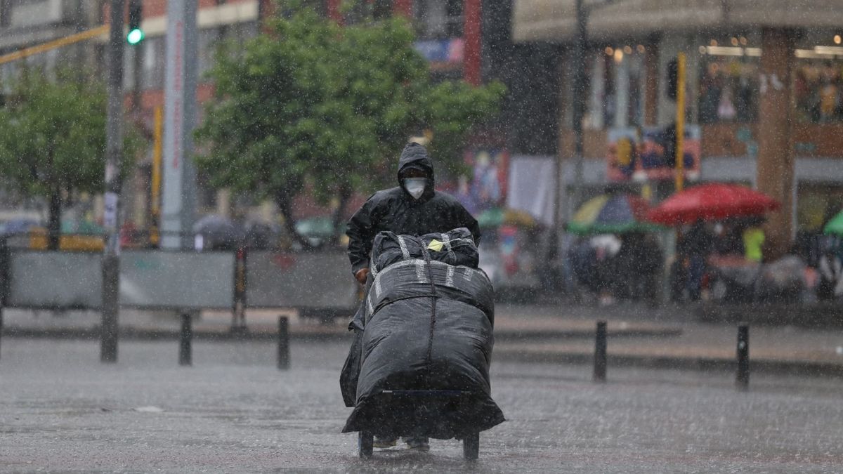 Tarde de lluvia en Bogotá: las localidades que tendrán fuertes precipitaciones este jueves