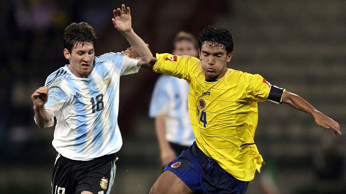 Lionel Messi y Abel Aguilar
