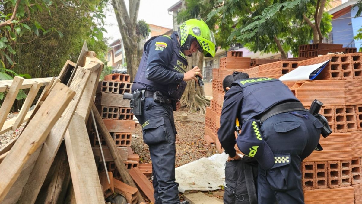 Operatividad en Bello contra la construcción ilegal