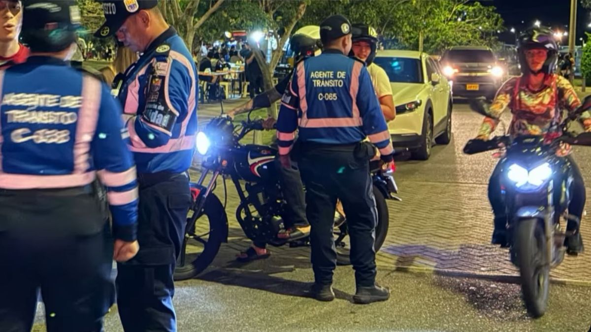 Tránsito Cúcuta - controles en la noche
