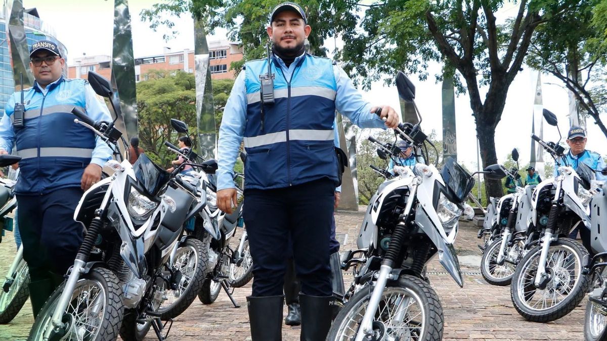 Agentes de Tránsito en Bucaramanga - DTB