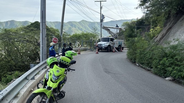 Robo de energía en Taganga