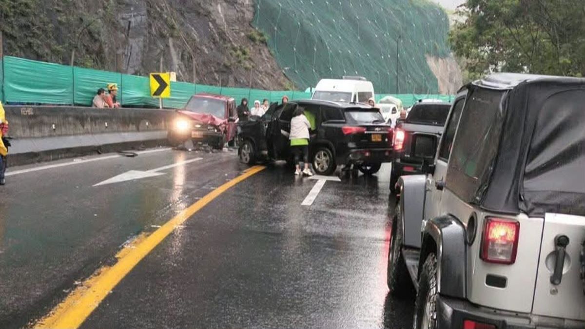Accidente Villeta-La Vega octubre 13 2026