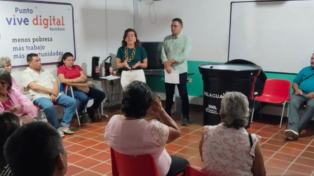 Reunión sobre el servicio de agua en Barichara