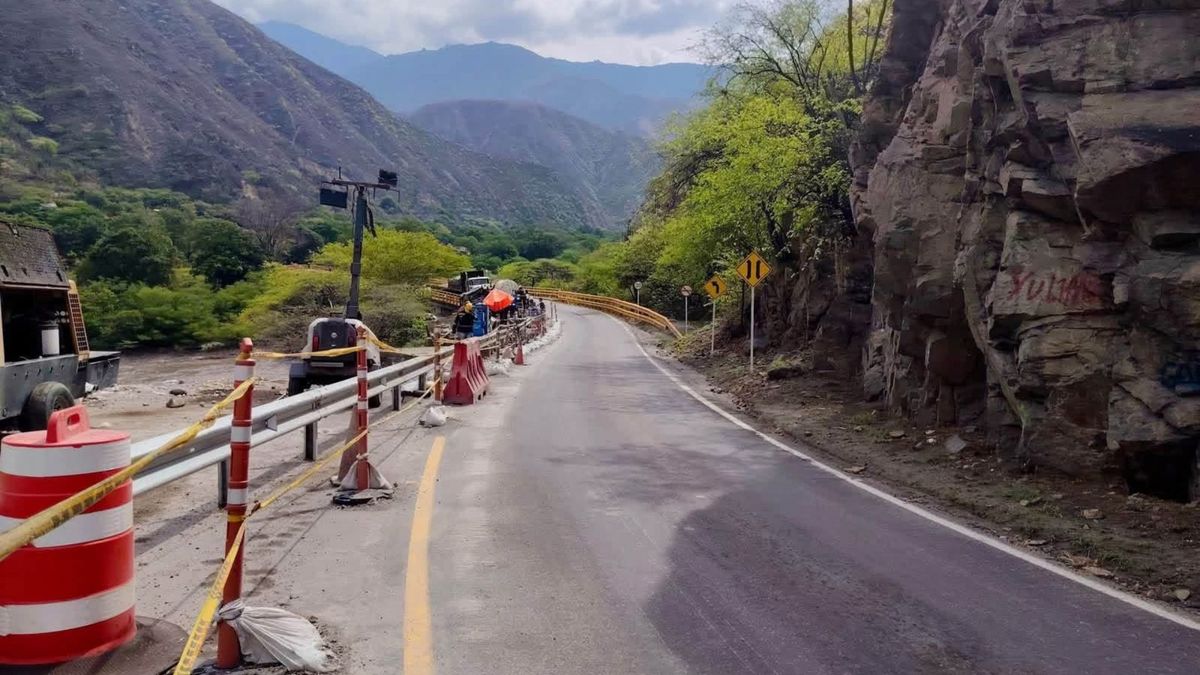 Vía San Gil - Bucaramanga - trabajos en Pescadero