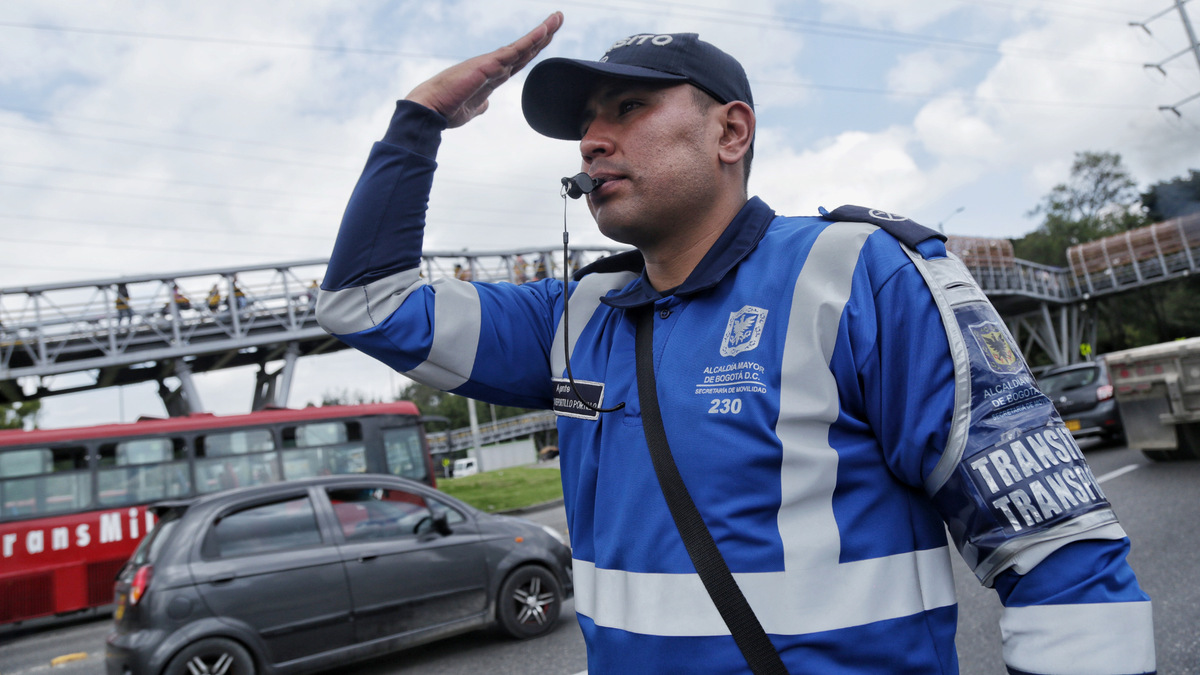 Agente de tránsito en Bogotá
