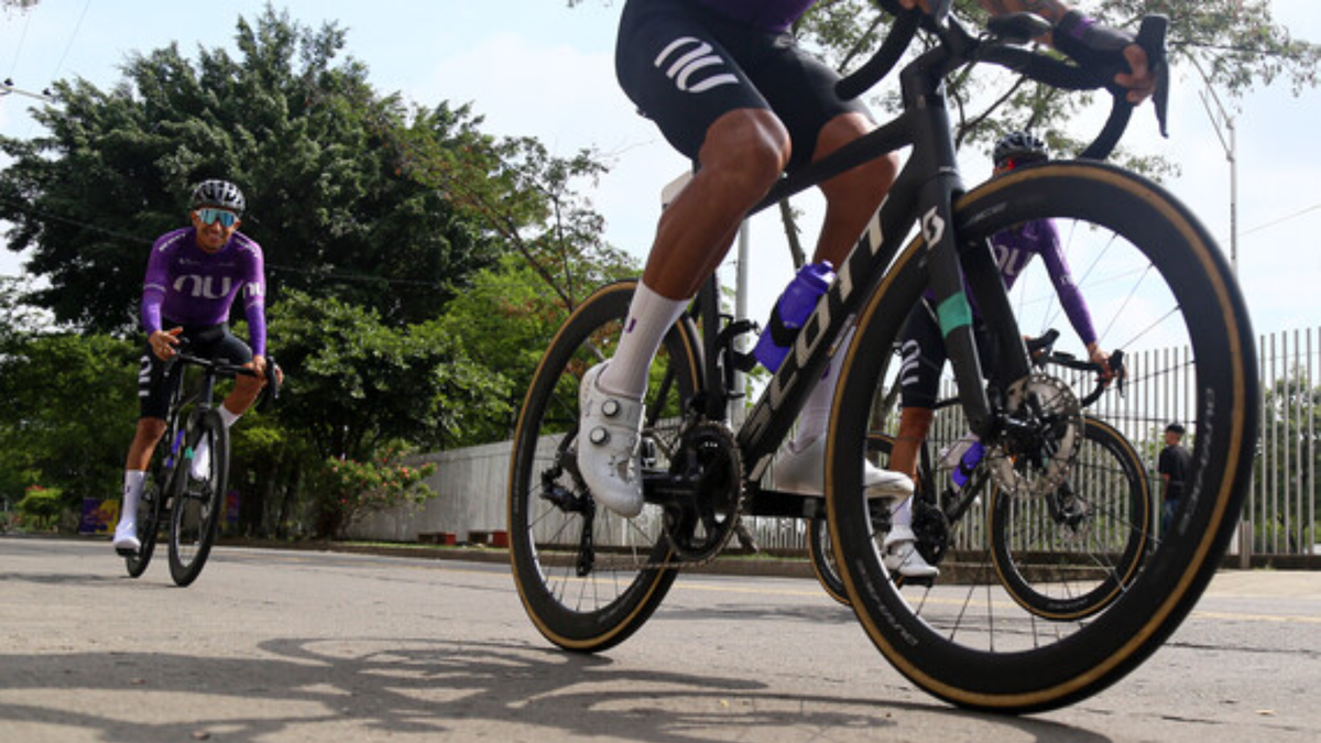 Ciclistas Clásico RCN