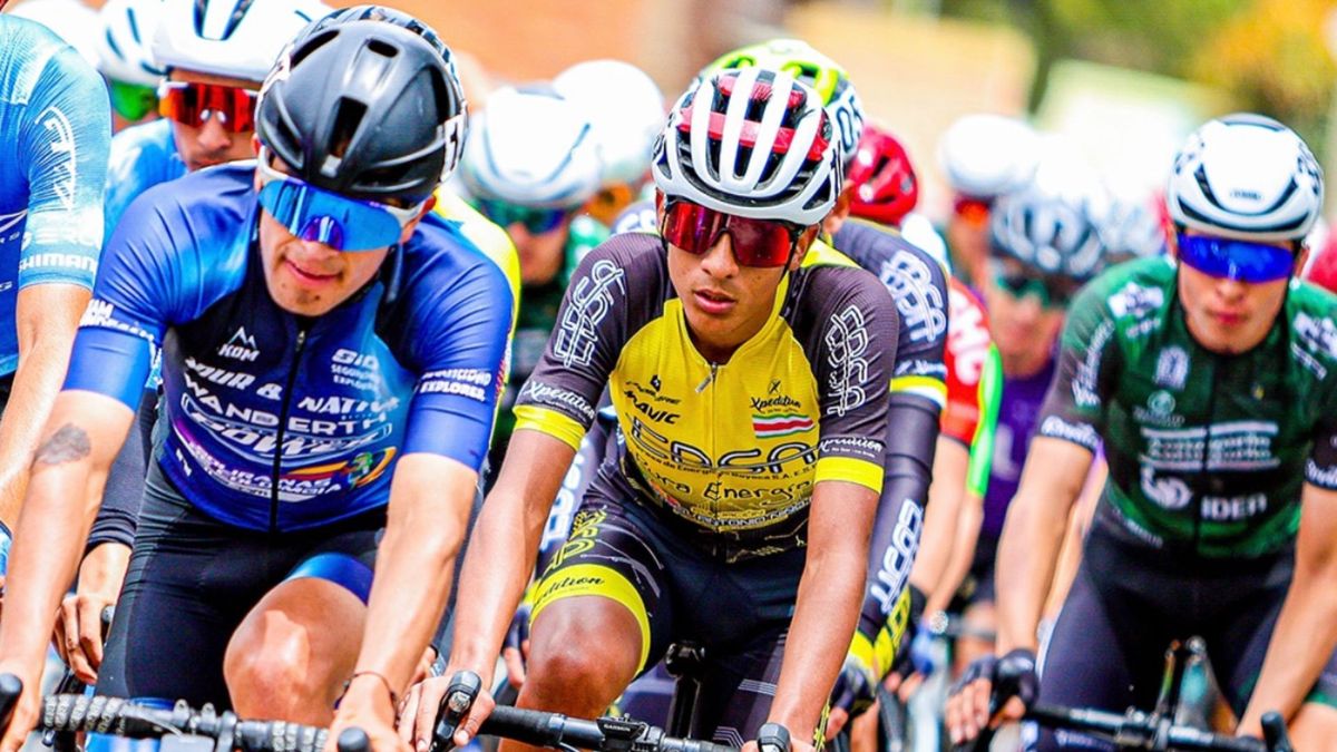 Ciclistas Clásico RCN