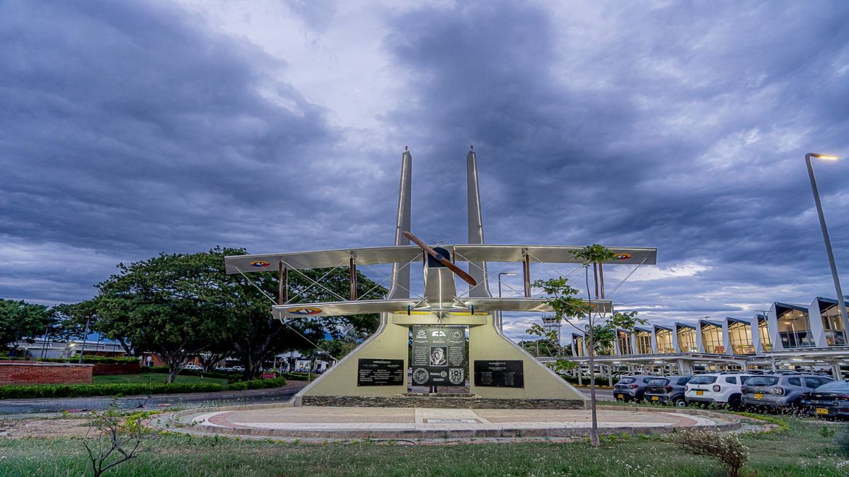 Monumento Aeropuerto Camilo Daza en Cúcuta