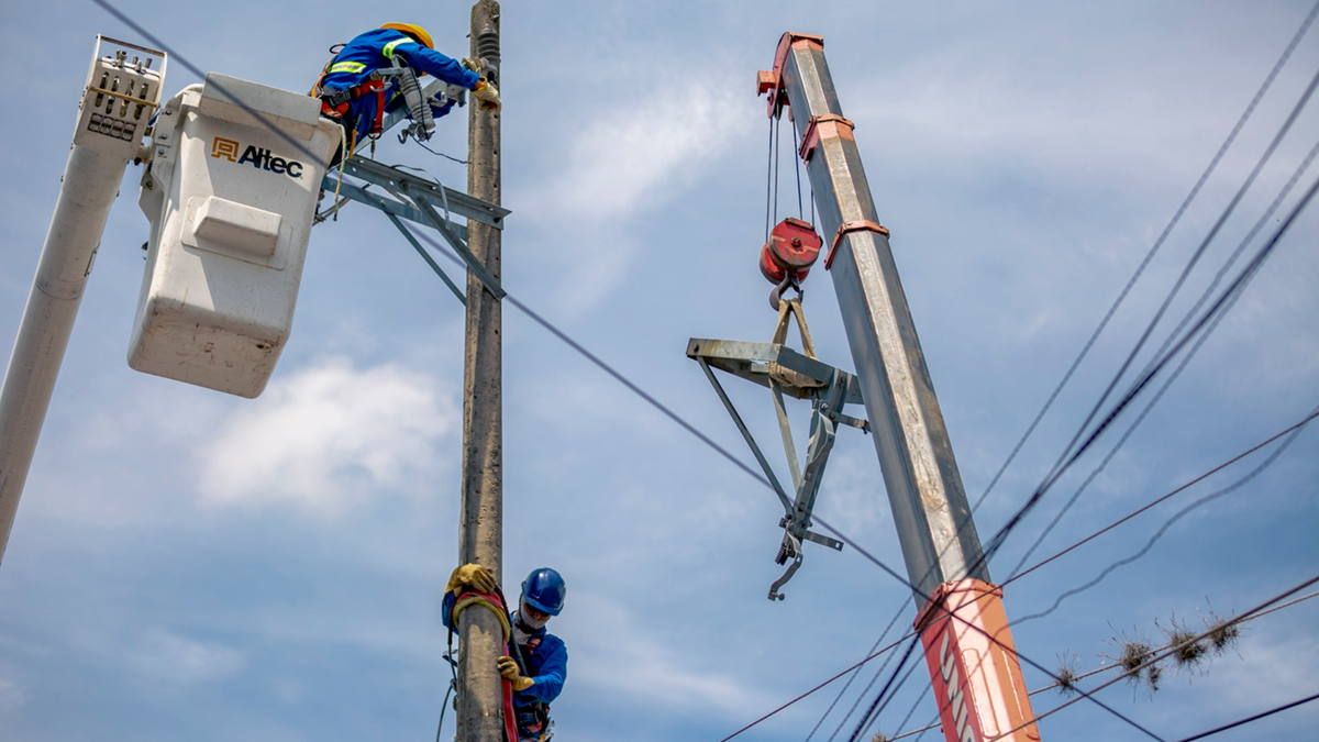 Trabajos de redes eléctricas en Santander - ESSA