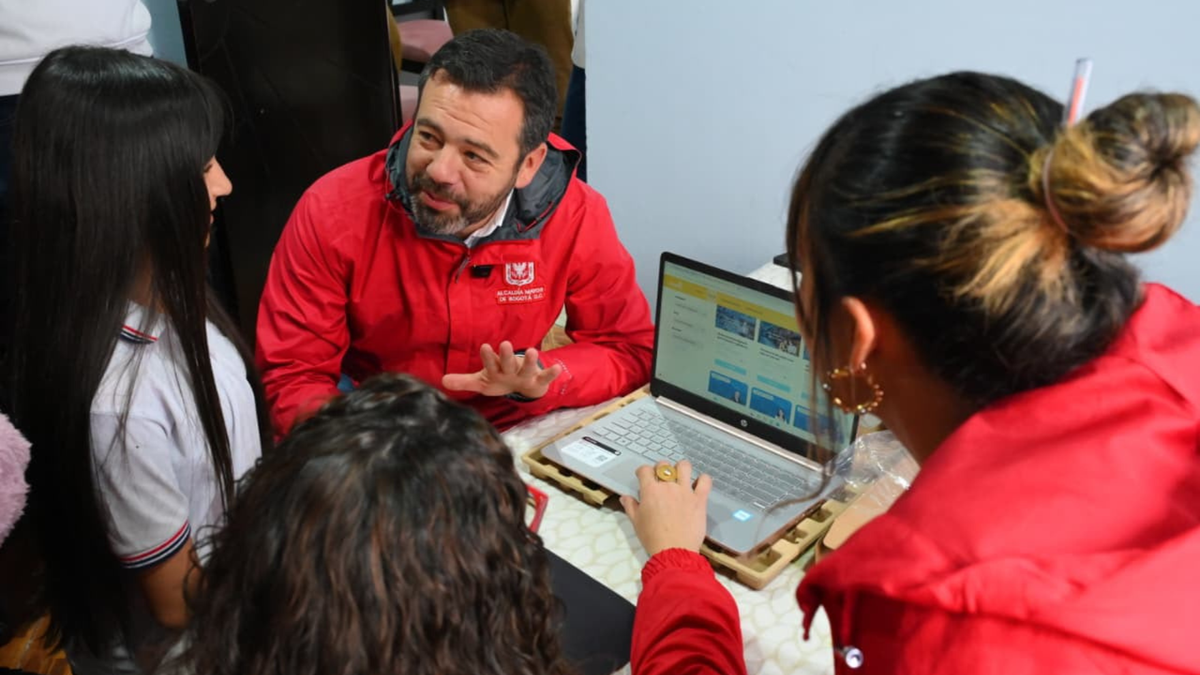 Conexión Social: Bogotá te Conecta