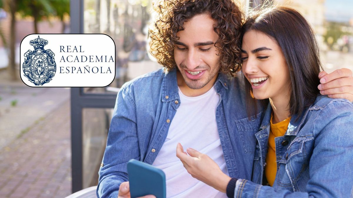 ¿Cómo se escribe la risa en WhatsApp, según la RAE?