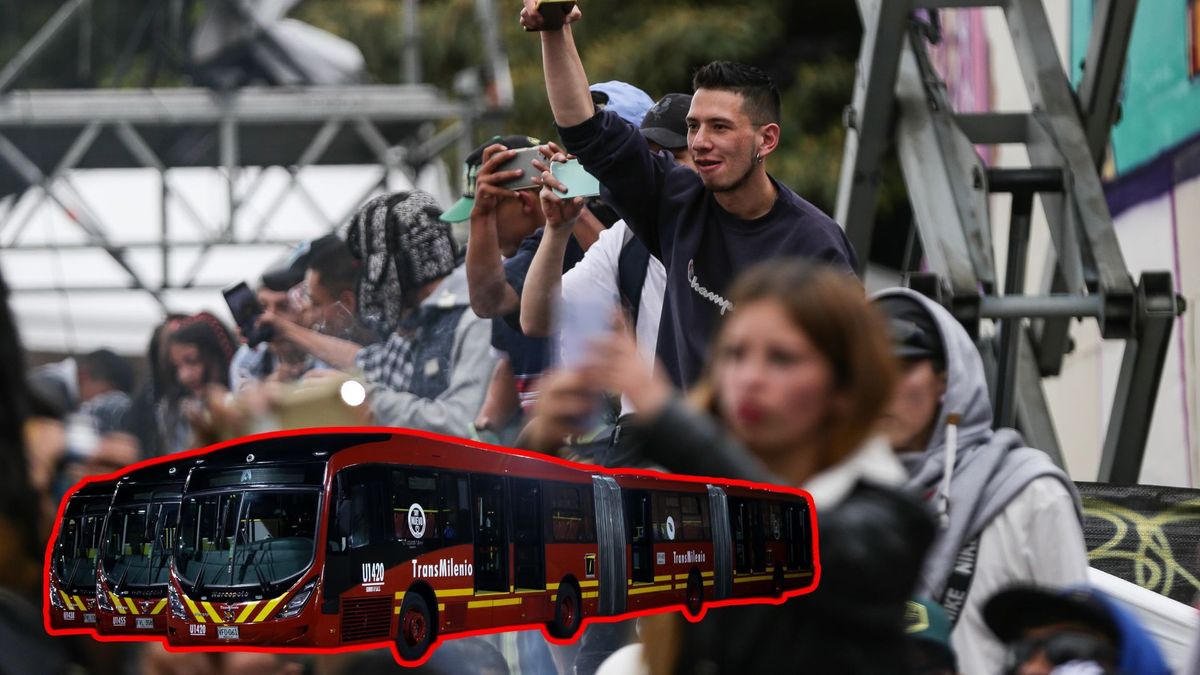 Asistentes a Hip Hop al Parque y bus de TransMilenio