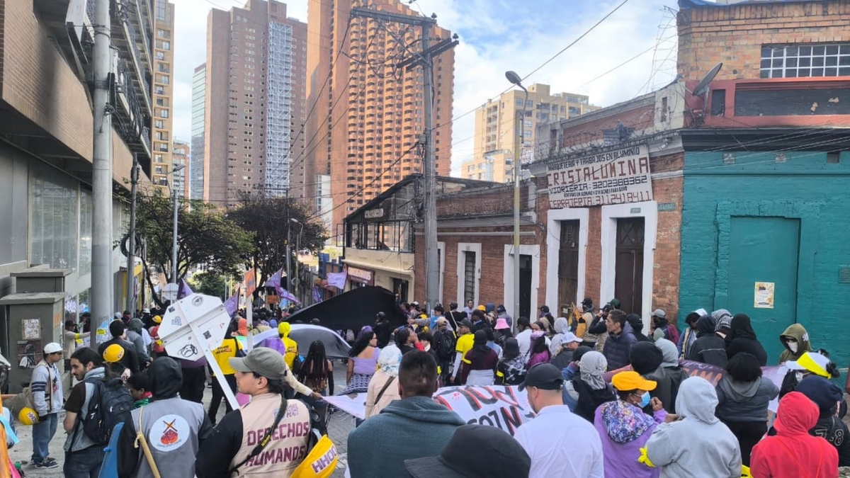 Manifestantes en el centro de Bogotá