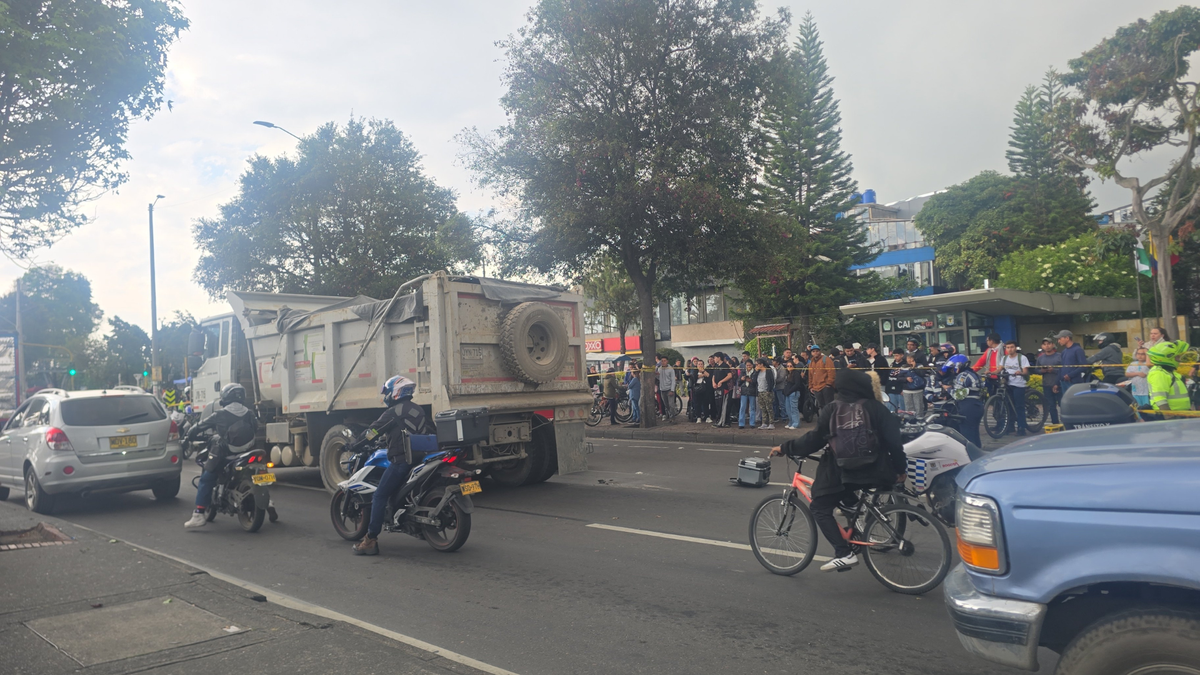 Grave accidente genera cierre total de la Calle 80